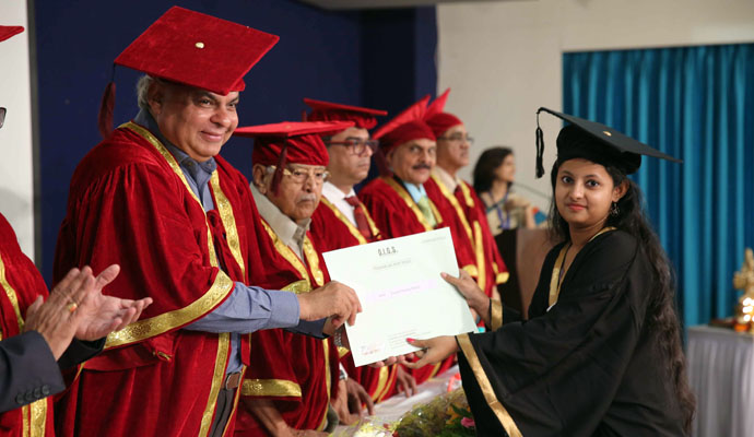 Degree_Distribution_Ceremony-2017-08