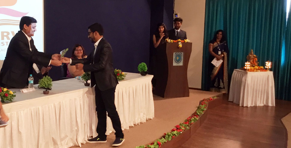 welcomes_&_congratulates_to_FE_Students-11